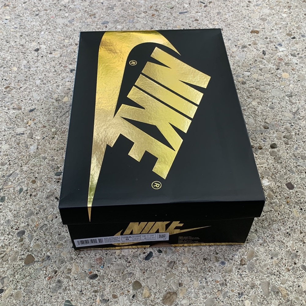 New Jordan 1 Retro High OG “Palomino “ Size 9 men 10.5 Women - Picture 16 of 17